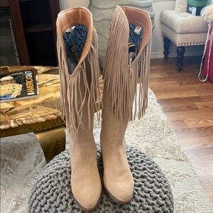 Dingo Tan Wedge Fringe Leather Upper Heeled Boots. NWOB